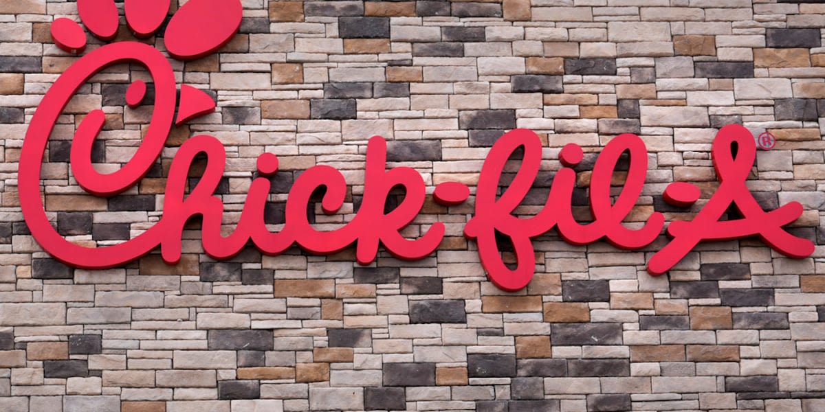 Chick-fil-A offering discounts on Dollywood tickets