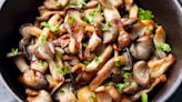 Chefs Reveal Why Mushrooms Taste Better At A Restaurant Than At Home