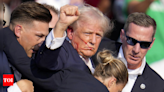 Photo of bloodied, defiant Trump takes on patriotic meaning - Times of India