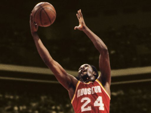 "I could get four guys off the street from back home in Petersburg and beat them" - Moses Malone's bold statement ahead of the 1981 NBA Finals against the Celtics