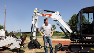 Chip Gaines Just Reminded Us that Home Improvement Skills Are Good for More Than Working on Your Own Home