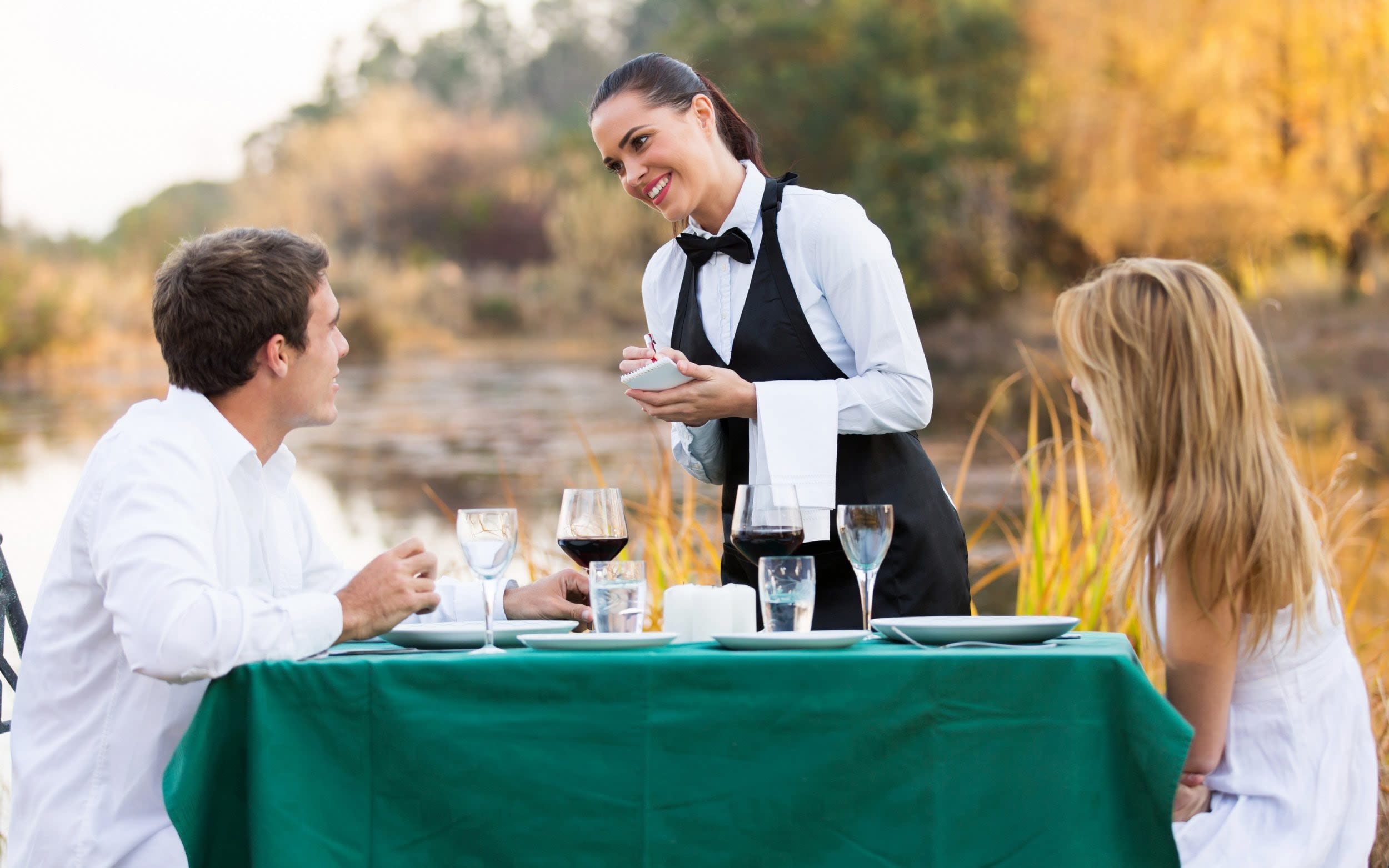 Restaurants want British waiting staff. They just can’t get them