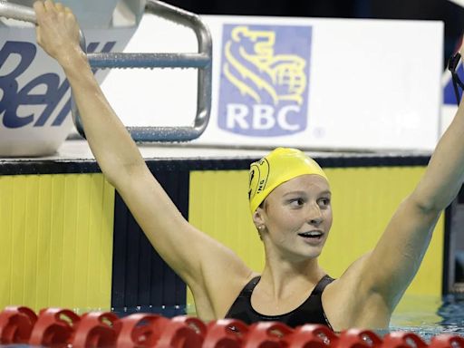 Calienta motores para París: Summer McIntosh rompió su récord del mundo en los 400 medley