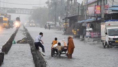 GMDA finds logs, walls in stormwater drains, blame dumping for waterlogging