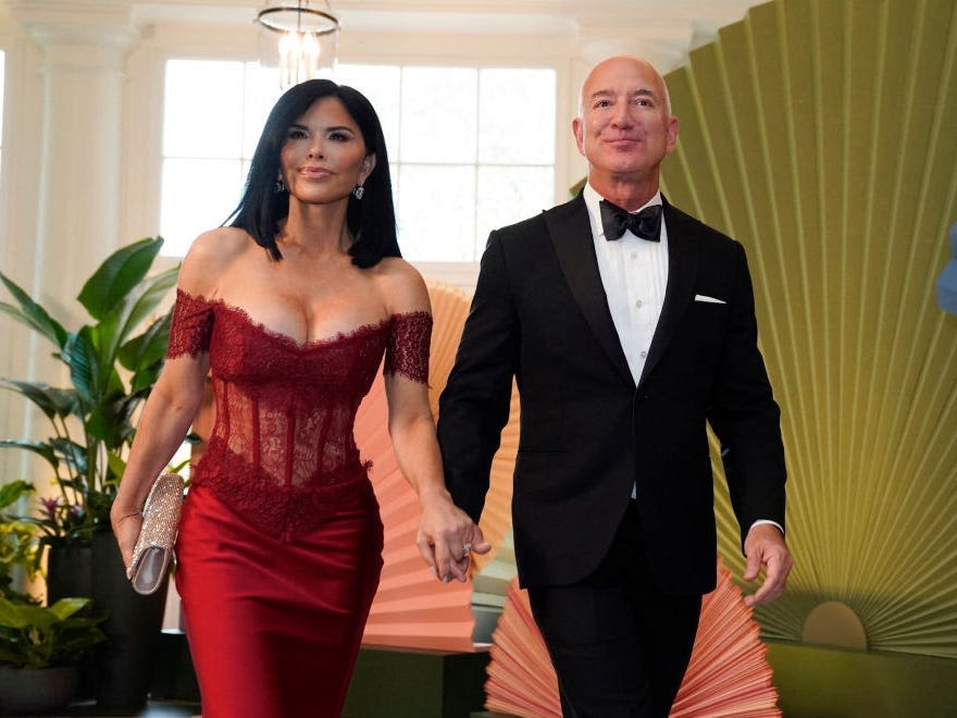 A day in the life of Jeff Bezos, the second richest person in the world