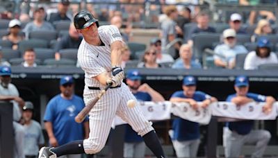 DJ LeMahieu, Yankees walk off vs. Blue Jays