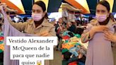 Tiktoker encuentra en tianguis vestido "Alexander McQueen"