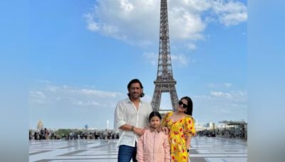 MS Dhoni's Paris Diary: Wife Sakshi, Daughter Ziva And More... | Cricket News