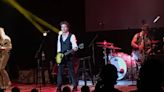 Richard Marx makes memories in Munhall