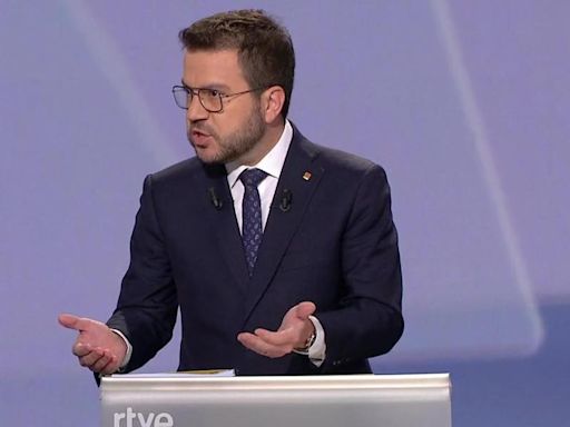 La 'pullita' de Aragonès tras el rifirrafe entre Carrizosa y Alejandro Fernández en el debate de RTVE: "Está bien..."