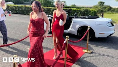 'Special night' at school prom thanks to accessible shop