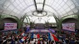 5 stunning Olympic fencing photos at Paris' iconic Grand Palais