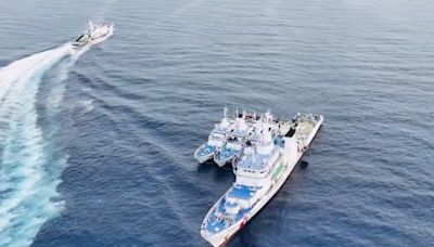 (影)沒準備？菲律賓對錨泊仙賓暗沙9701過駁人員物資 中國海警竟只是叫叫… | 國際 | Newtalk新聞