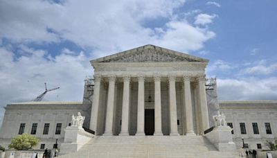 Supreme Court lets Louisiana use congressional map with new majority-Black district in 2024 elections