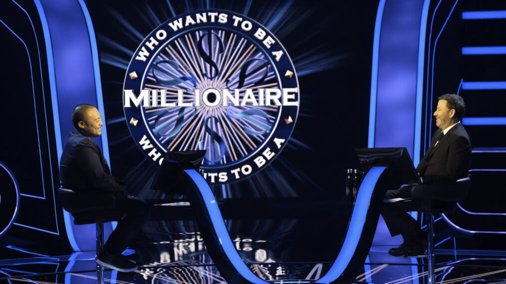 ‘Millionaire’ Hits 25, Serena Williams ‘In the Arena,’ NFL’s Receivers, Rashida Jones and a Robot Named Sunny