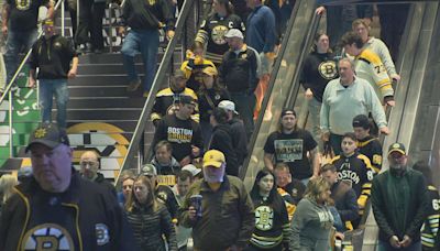 Bruins fans frustrated after Game 4 loss to Panthers "It got ugly"