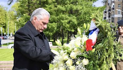 Díaz-Canel rinde honores a Fidel Castro en Moscú (+Fotos) - Noticias Prensa Latina