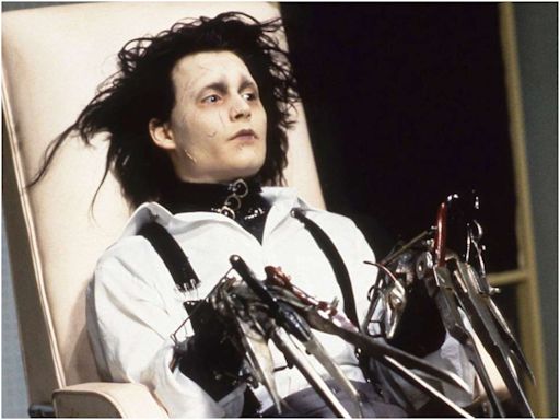 Johnny Depp says he beat out Tom Hanks, Tom Cruise, and Michael Jackson for the starring role in 'Edward Scissorhands'