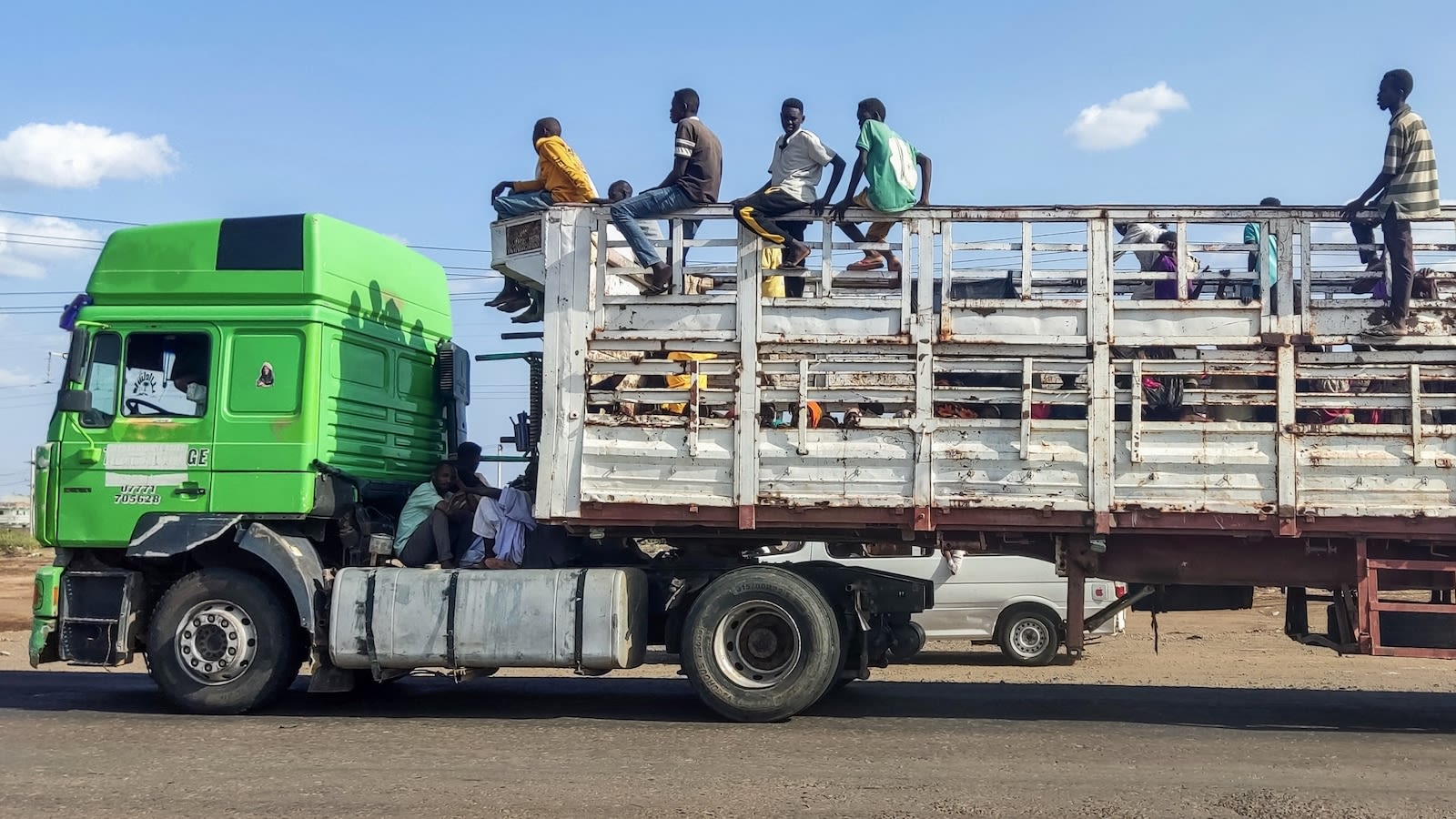 Sudan's RSF paramilitary group advances toward key humanitarian port amid civil war
