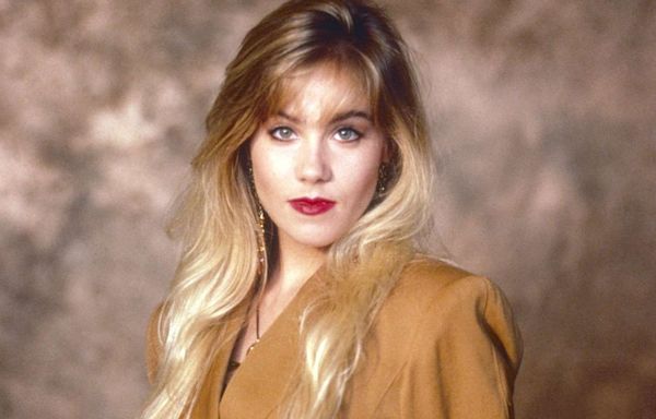 Christina Applegate 'didn't eat' in struggle with anorexia on 'Married With Children'