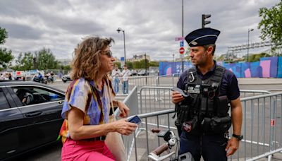 A cuatro días de los Juegos Olímpicos París 2024: celo policial y parte de la ciudad amurallada, pero con buena onda