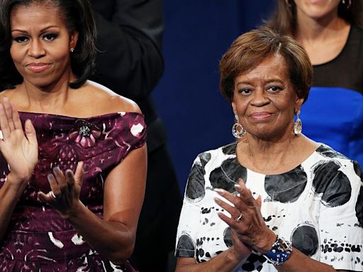 Celebrities, community leaders react to death of Marian Robinson, Michelle Obama's mother