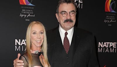 Tom Selleck reveló el secreto de su historia de amor de cuatro décadas y los “fracasos” que atravesó