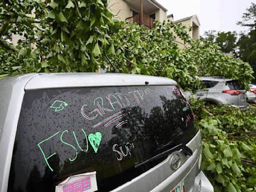 Storms slam parts of Florida, Mississippi and elsewhere as cleanup from earlier tornadoes continues