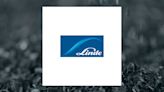 Winslow Capital Management LLC Sells 189,072 Shares of Linde plc (NASDAQ:LIN)