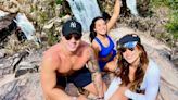 Ex-BBB Vanessa Lopes visita cachoeira com os pais e fãs elogiam: ‘Família perfeita’