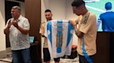 El emotivo posteo de despedida de Di María y un regalo especial