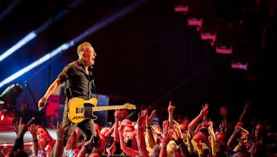 10 Thoughts After Seeing Bruce Springsteen & The E Street Band On What Could Be Their Final Tour