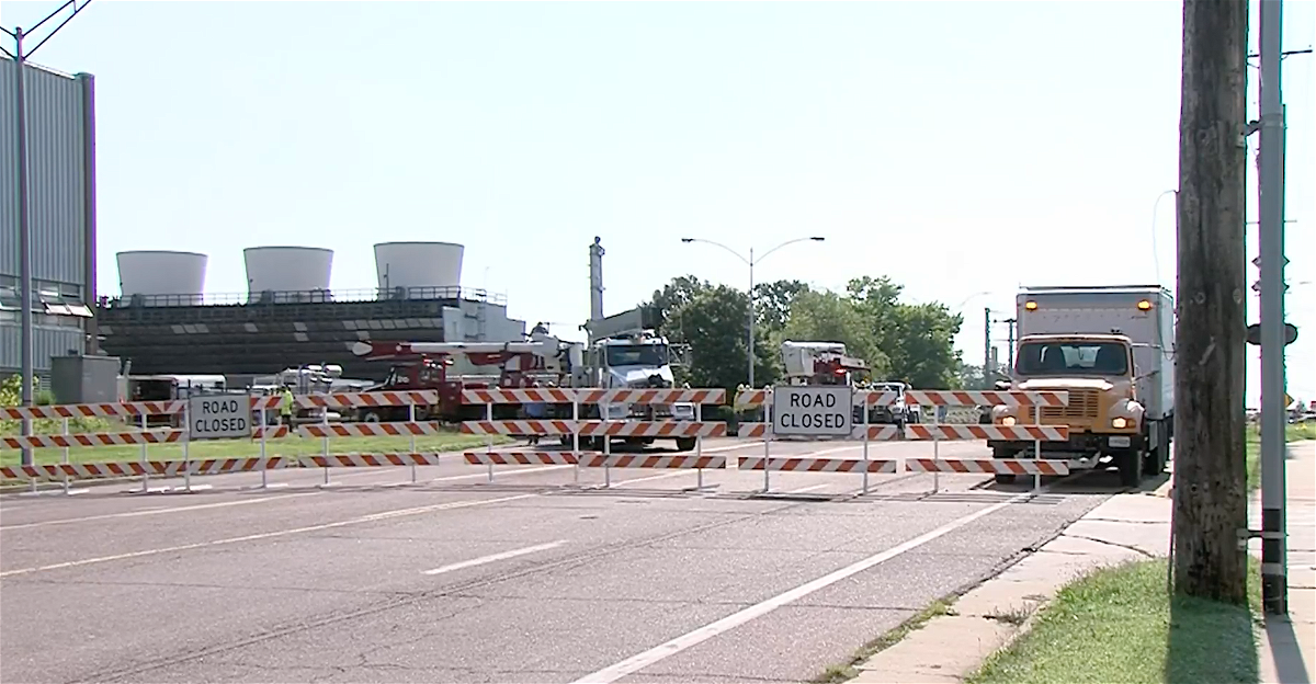 Part of Business Loop 70 closed for railroad track removal - ABC17NEWS