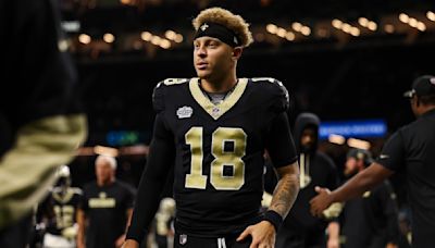 Saints rookie QB Spencer Rattler to start vs. Buccaneers with Derek Carr out