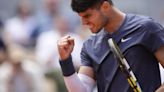 Carlos Alcaraz debutó en Roland Garros con victoria