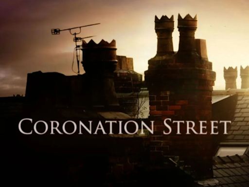 Coronation Street legend comes out of retirement 26 years after quitting role