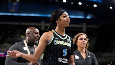 Angel Reese earns her first ejection with a pair of technical fouls as the Chicago Sky lose to the New York Liberty
