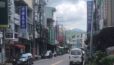 玉井芒果冰街遇寒冬！高溫、午後雷陣雨交加 生意難撐