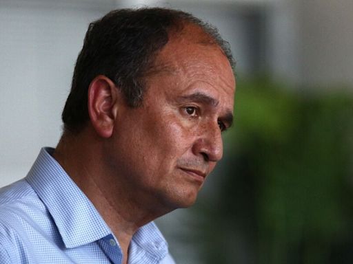 Gobernador del Biobío mantiene idea sobre debatir respecto a la pena de muerte para quienes maten policías - La Tercera