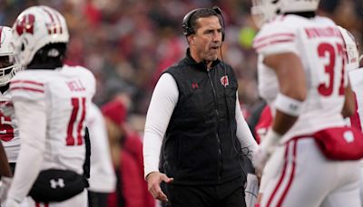 Wisconsin HC Luke Fickell discusses significant update to Badgers quarterback competition