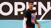 Carlos Alcaraz y su gesto con un niño que ha dado la vuelta al mundo al filo de su debut en el Mutua Madrid Open