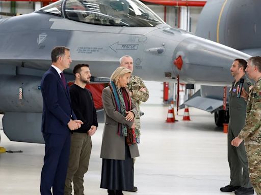 Países Bajos y Bélgica prometieron sistemas de defensa y aviones para la resistencia de Ucrania ante la invasión rusa