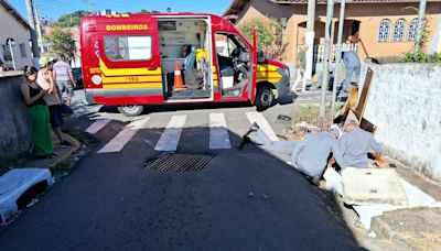 Homem é resgatado após ficar preso em bueiro em Bragança Paulista