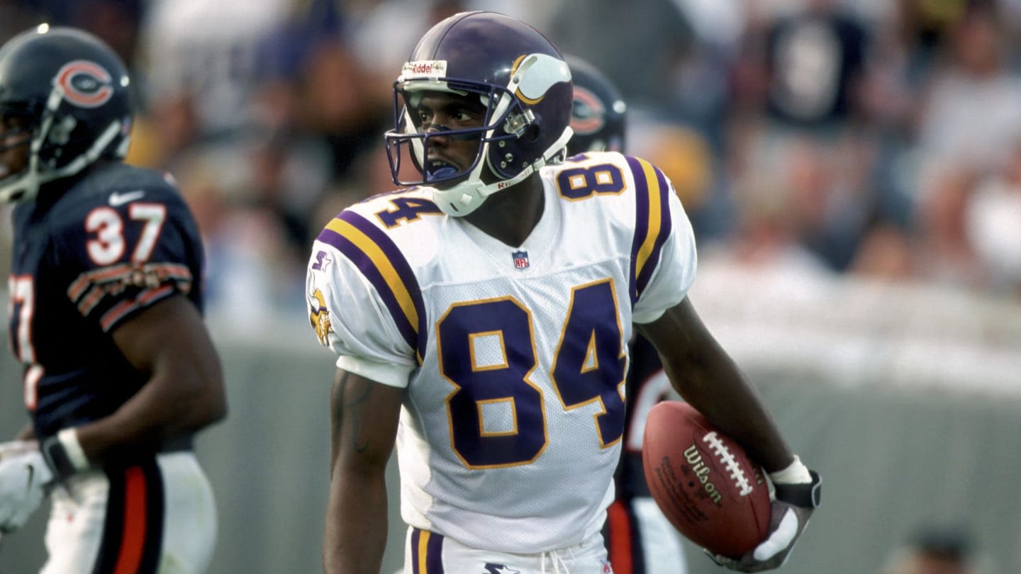 Randy Moss believes this Viking rookie needs to start in Week 1