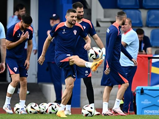 Kovacic admits Croatia midfield struggles before key Italy clash