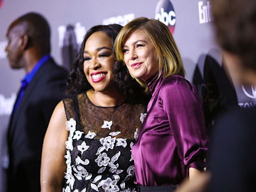 Shonda Rhimes Had To Have Police Stationed Outside Her Home After Death Threats From ‘Grey’s Anatomy’ Fans