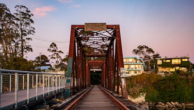 Future uncertain for iconic Santa Cruz bridge