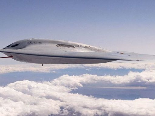 美軍發布B21隱形轟炸機最新圖片 相較B2外型僅一項差異 - 軍事
