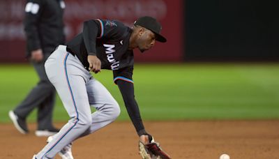 Marlins Return Shortstop from Injured List With a Decision to Make