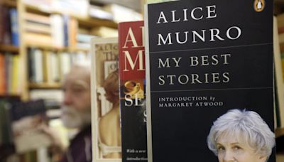 La escritora canadiense Alice Munro, Nobel de Literatura en 2013, fallece a los 92 años